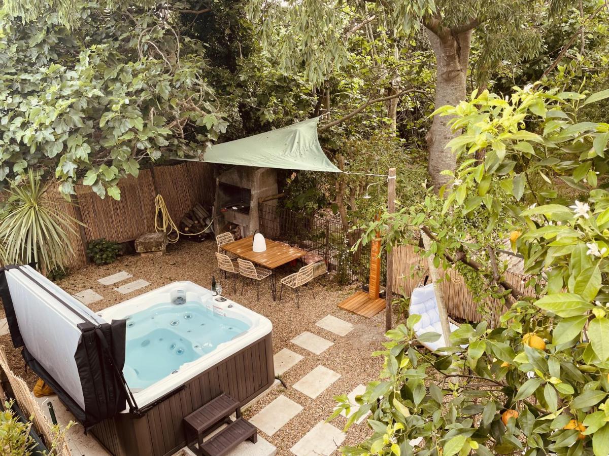 Maison Dans Les Arbres, Spa, Tennis, Parking Nîmes Exterior foto